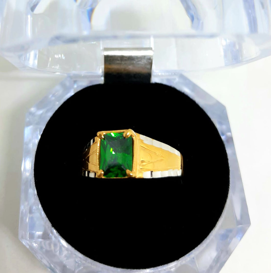 Gold Gent Ring
